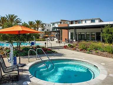 $780 / 2br - 1273ft² - Transparent Pricing &amp; Fees for Your Next Modern Home Near the Bay (Los Angeles)s