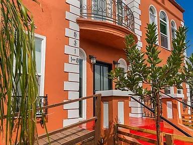 $899 / 2br - Beautiful 2 Bed Apartment / Cozy 2 bedroom, 1 bath (Los Angeles)s