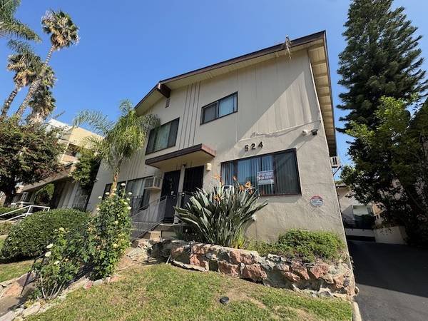 $1,600 / 1br - 600ft2 - Koreatown One-Bedroom Apartment (Koreatown)s