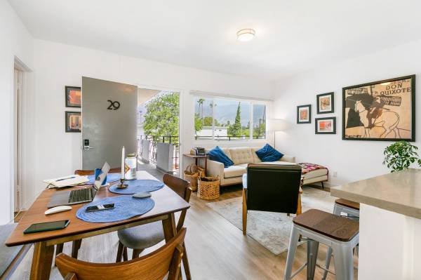 $2,899 / 2br - 833ft2 - Close to Everything, Far from Ordinary! Live Near It All! (Pasadena - Near Mt Wilson)s