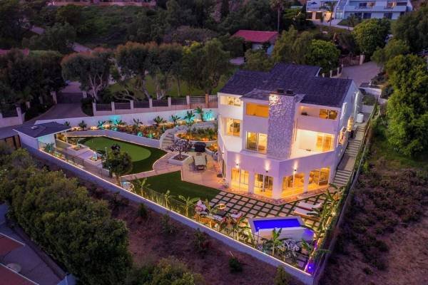 $1,695 / 3br - 3500ft2 - The Ultimate Malibu Getaway (Malibu)s