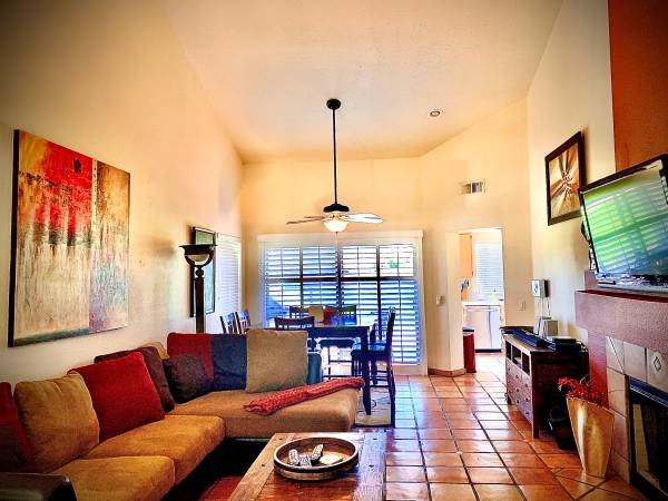 $99 / 2br - 1100ft2 - Enjoy Some Relaxation on the Golf Course! $99 per Night (Palm Desert Resort, California)s