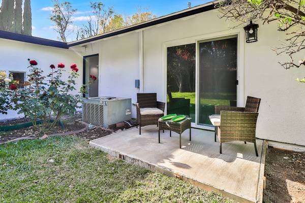 $7,999 / 4br - House For Rent at 22306 Hart St, Woodland Hills, CAs