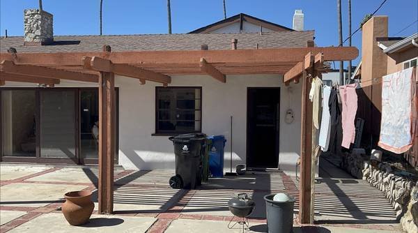 OFF MARKET SAN PEDRO FIXER WITH VIEWS OF THE OCEAN (San Pedro)s