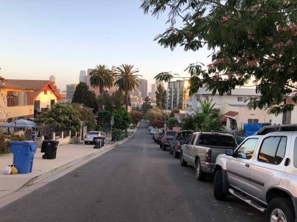 Available Small DTLA Quiet Safe Space (DTLA/Echo Park)s