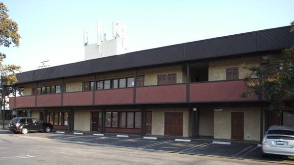 $575 / 219 Square Feet - 219sf-499sf: BEAUTIFUL CLAREMONT Office/ Retail Spaces Rent Lease (Claremont, CA)s