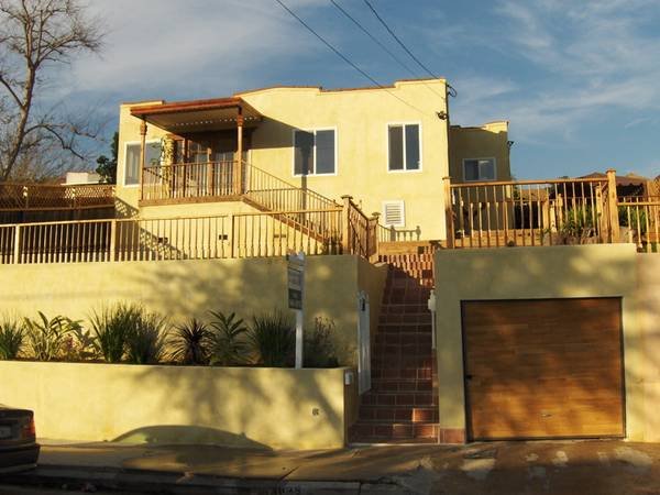 $1,400 / 4br - 192ft2 - Spacious Private ROOM In a HIGHLAND PARK HOME (Avenue 49 near El Paso) (Highland Park)s