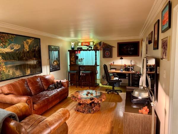 $1,200 / 2br - Room for Rent (Long Beach)s