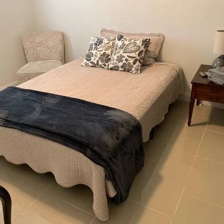 $600 for a 1-bedroom, 210 sq ft - Private Room for Rent (Los Angeles, CA)s