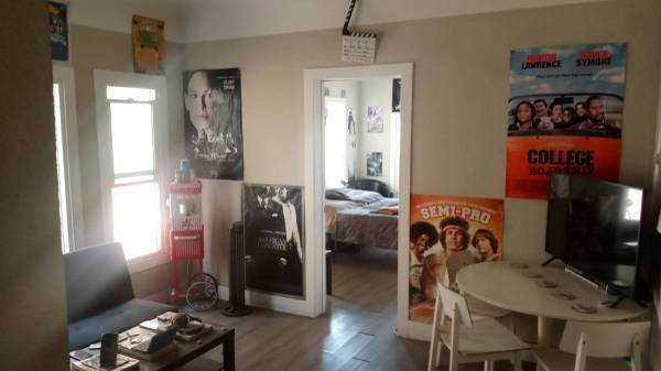 $25 Couch Crash (East LA)s