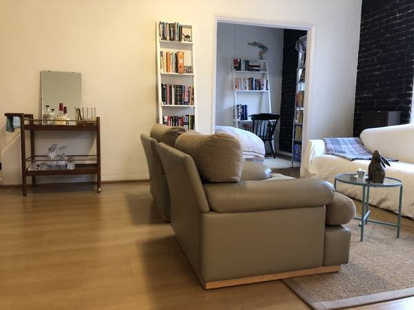 $2,400 for a 1-bedroom - Silver Lake - Cozy Jr 1 Bedroom - Sunset Junction (Silver Lake)s