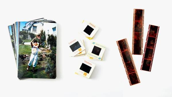 Professional Digitizing Service for Photos, Slides, Videos and More (Woodland Hills)s