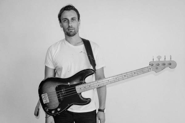 Guitar, Bass, Ukulele, and Songwriting Lessons (Long Beach) Guitar, Bass, Ukulele, and Songwriting Lessons (Long Beach)