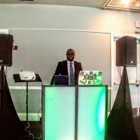 House Party DJ Special, Wedding DJ Service Package, Affordable (Los Angeles) House Party DJ Special, Wedding DJ Service Package, Affordable (Los Angeles)