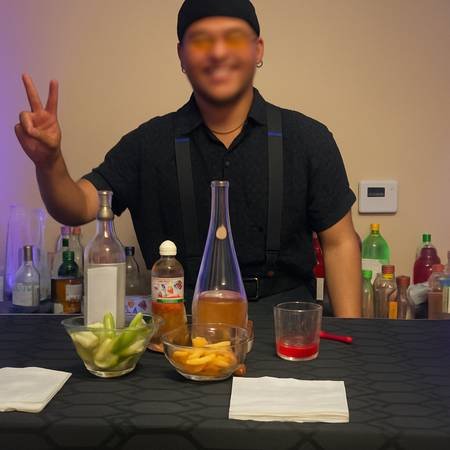 Professional and Friendly Bartender for Your Next Event, Cash Accepted in Sherman Oaks / SFV Professional and Friendly Bartender for Your Next Event, Cash Accepted in Sherman Oaks / SFV