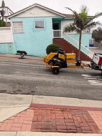 Tree Stump Grinding or Rent My Vermeer Grinder (Los Angeles) Tree Stump Grinding or Rent My Vermeer Grinder (Los Angeles)