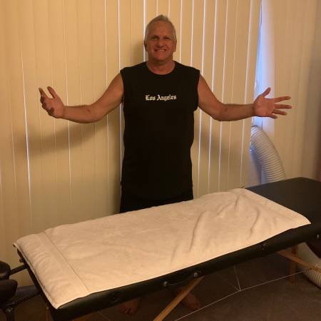 Manscape Your Muscles, Mounds and Monster (West Hollywood) Manscape Your Muscles, Mounds and Monster (West Hollywood)