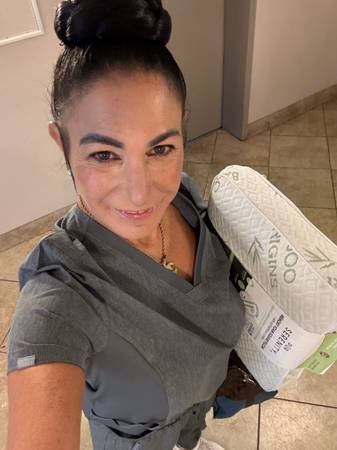 Elderly Caregiver Available for Work Opportunities (Malibu) Elderly Caregiver Available for Work Opportunities (Malibu)