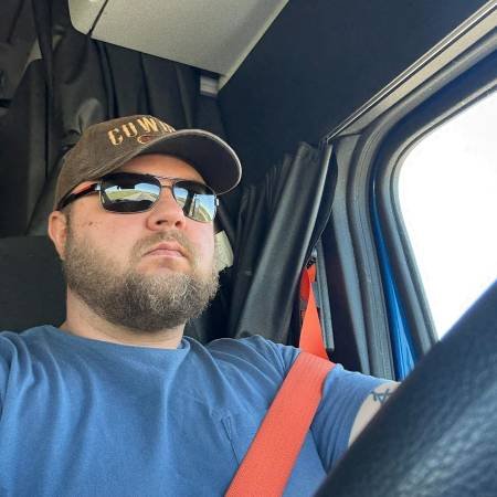 SF Valley Mobile Mechanic, Handyman & "Husband for an Hour" – Alex (North Hollywood) SF Valley Mobile Mechanic, Handyman & "Husband for an Hour" – Alex (North Hollywood)