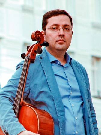 Cello Lessons in Your Home or Online (San Fernando Valley) Cello Lessons in Your Home or Online (San Fernando Valley)