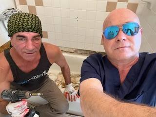 Discount Handyman Services: Tile, Plumbing, Painting, Flooring, and PC Troubleshooting (LA County, SF Valley, East and West LA) Discount Handyman Services: Tile, Plumbing, Painting, Flooring, and PC Troubleshooting (LA County, SF Valley, East and West LA)