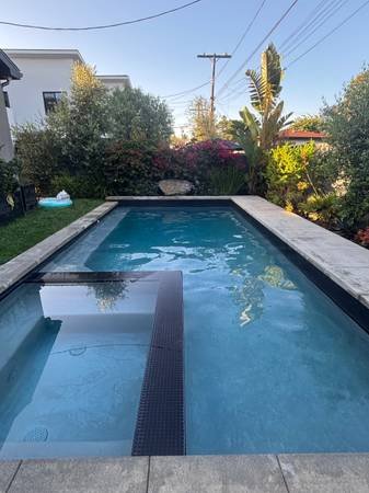 Professional Swimming Pool Service and Repair (Westside / 310) Professional Swimming Pool Service and Repair (Westside / 310)