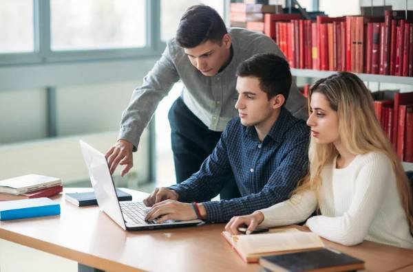 Executive Assistant to the VP for University Relations and Development (Long Beach)s