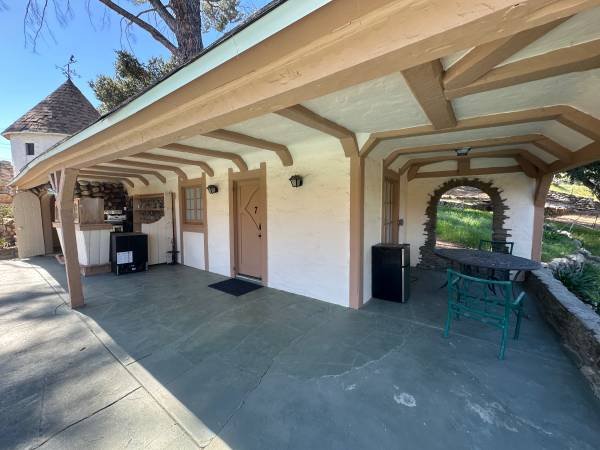 In-Office Assistant, Secretary, and Online Coordinator in Newhalls