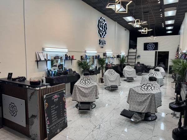 Busy Barbershop (Now Hiring!) (Downtown Los Angeles)s