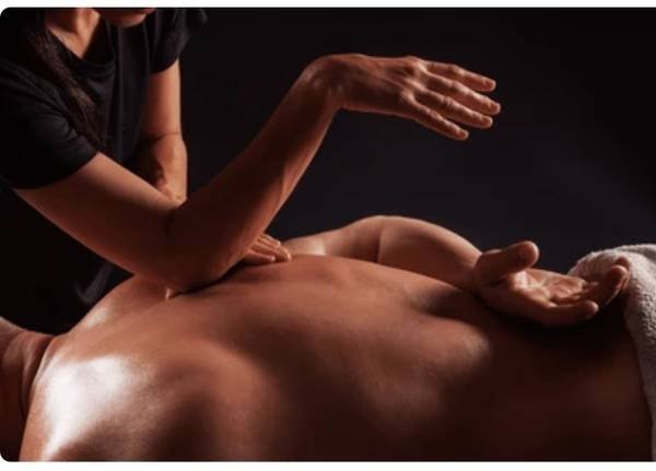 Masajista Position in Long Beachs