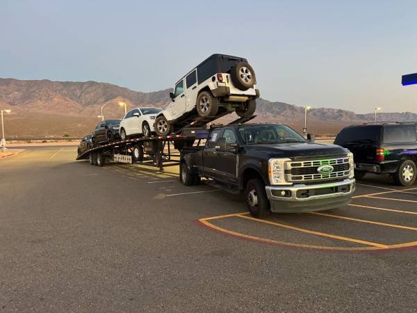Need Class C Diesel Pickup Truck Owners for 3 Car Haulers (Las Vegas)s